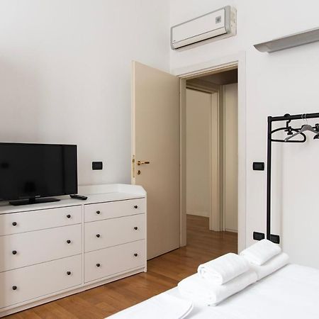 Youhosty - Monte Nero 68 Apartment Милано Екстериор снимка